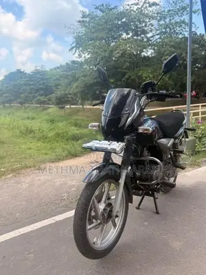 Bajaj Platina 100 2005