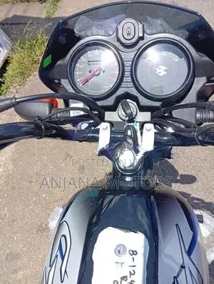 Bajaj CT100 2026
