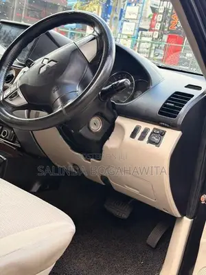Mitsubishi Montero Sport 2011