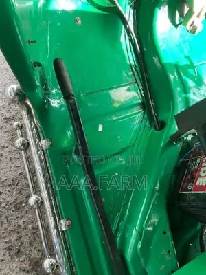 Bajaj RE 2015