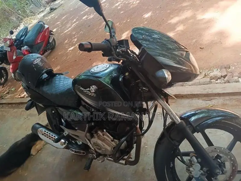 Bajaj Pulsar 150 2016