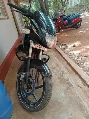 Bajaj Pulsar 150 2016