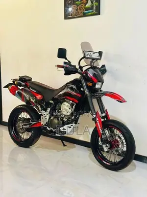 Kawasaki D Tracker 2006