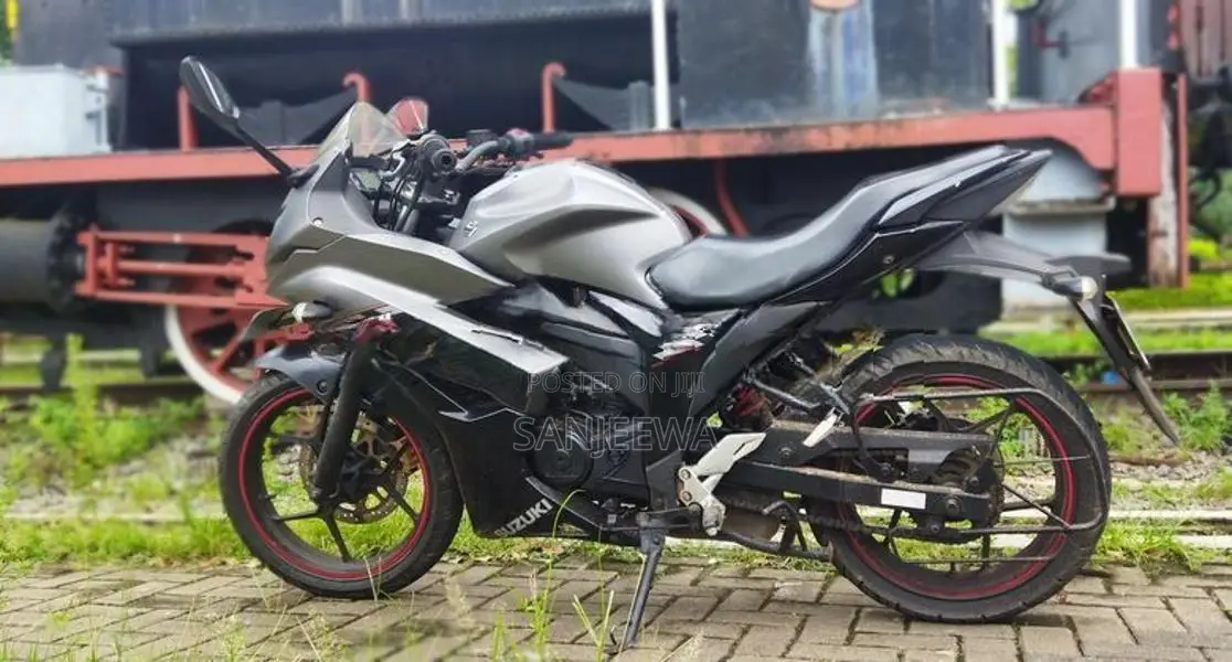 Suzuki Gixxer SF Special Edition 2016