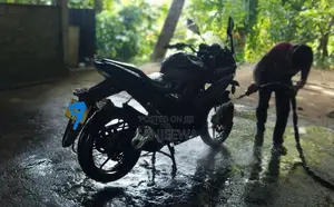 Suzuki Gixxer SF Special Edition 2016