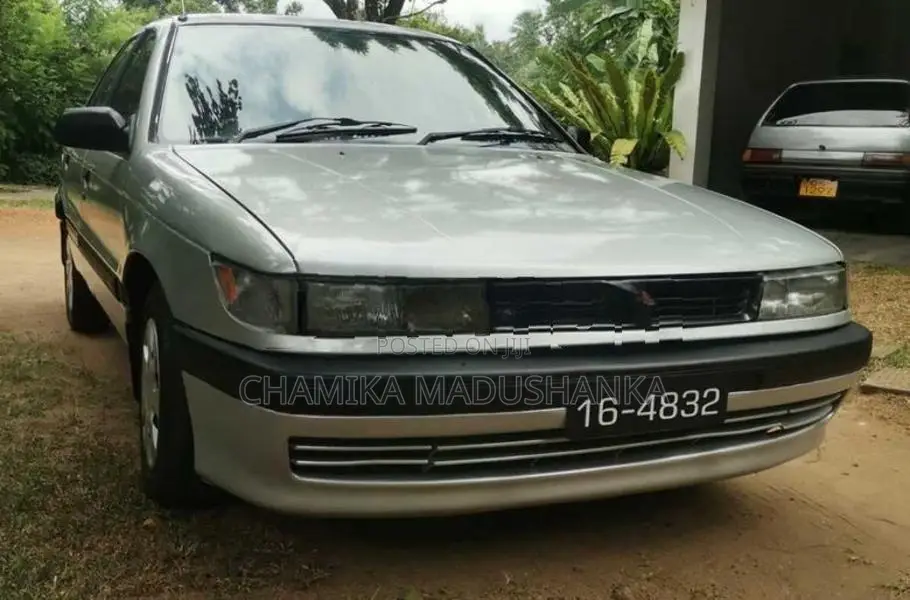 Mitsubishi Lancer 1989
