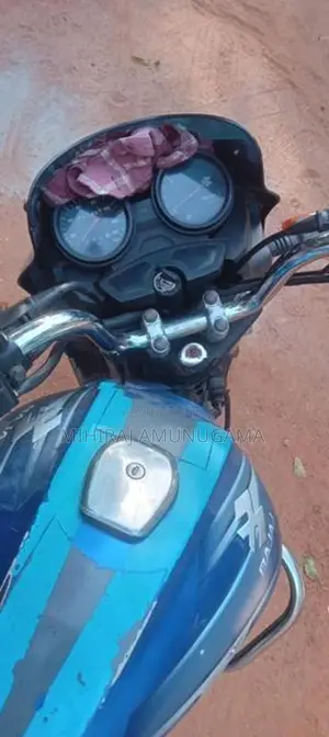 Bajaj Discover 125 2006