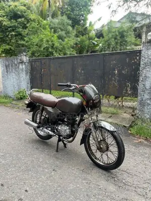Bajaj Boxer 2004