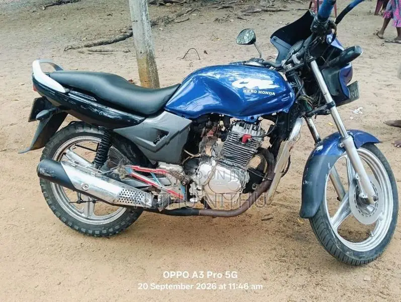 Hero CBZ 2003