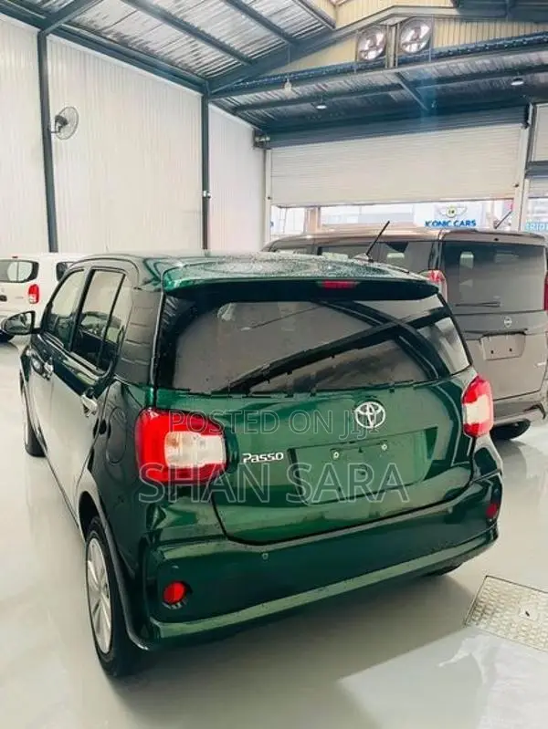 Toyota Passo x 2023