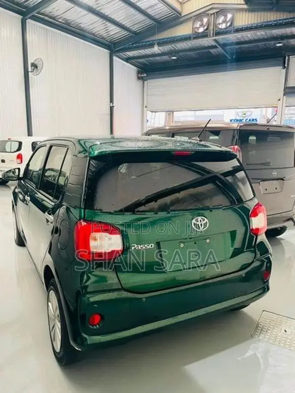 Toyota Passo x 2023
