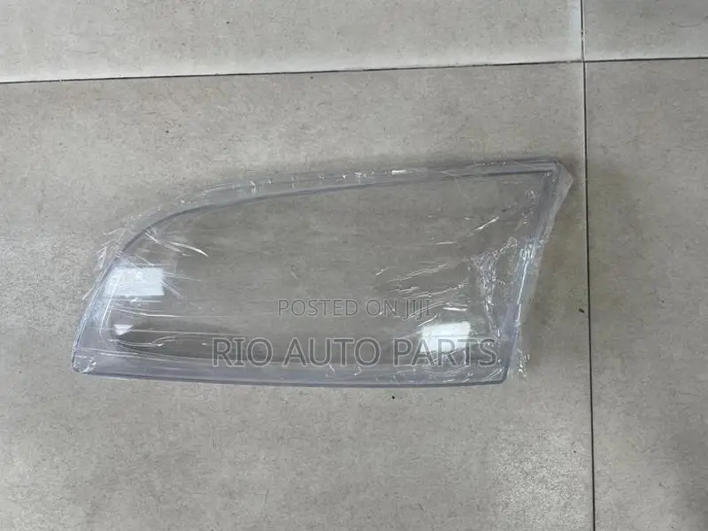 Toyota Starlet Glanza Headlight Lens