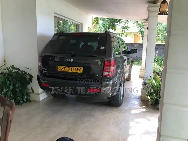 Jeep Grand Cherokee 2005