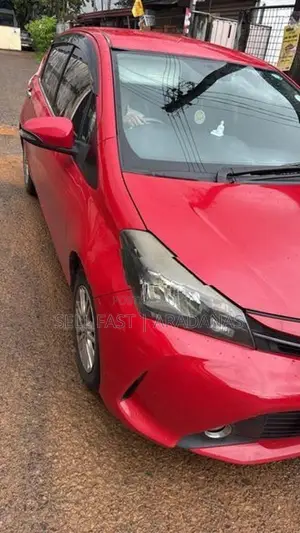 Toyota Vitz 2014