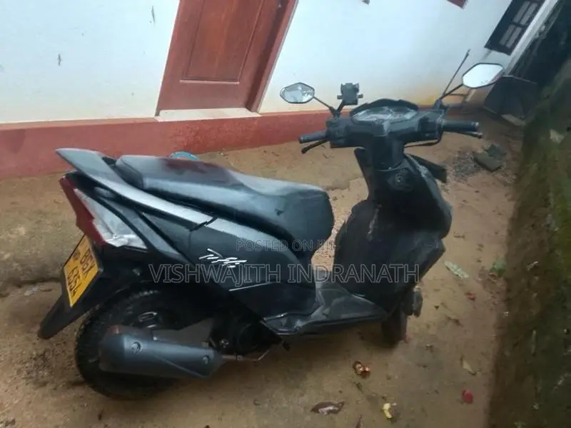 Honda Dio 2018