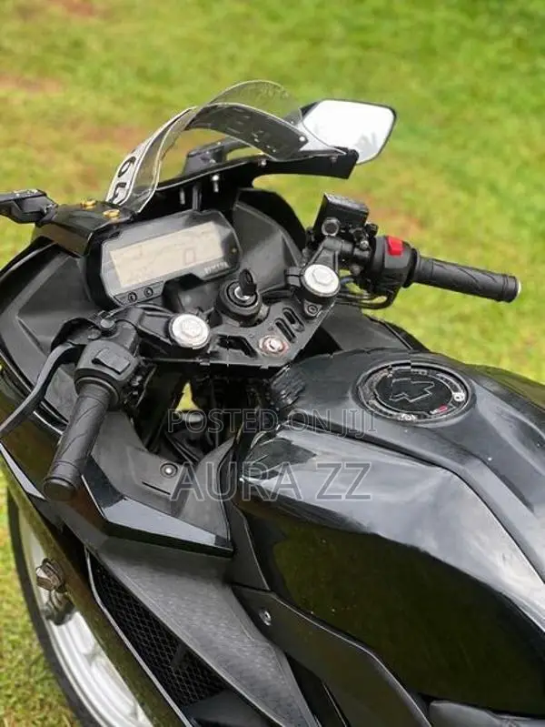 Yamaha R15 V3 2019