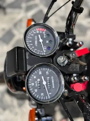 Suzuki GN 125 2026