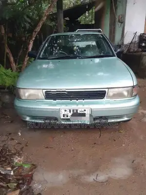 Nissan Sunny 1993