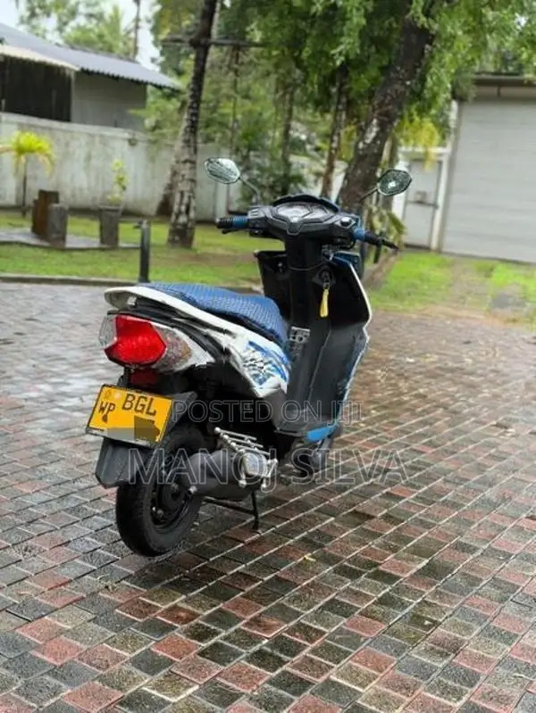 Honda Dio 2018