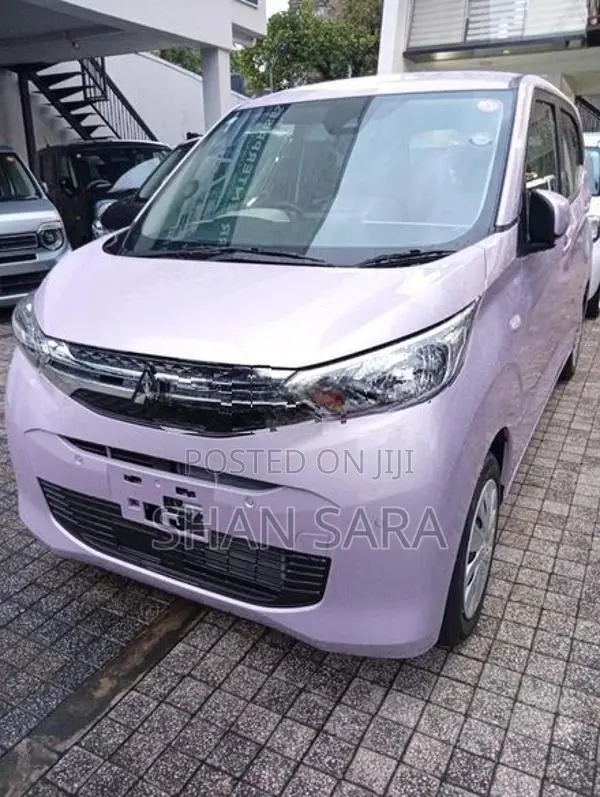 Mitsubishi eK Wagon M 2025