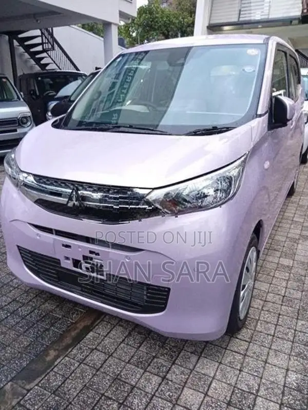 Mitsubishi eK Wagon M 2025