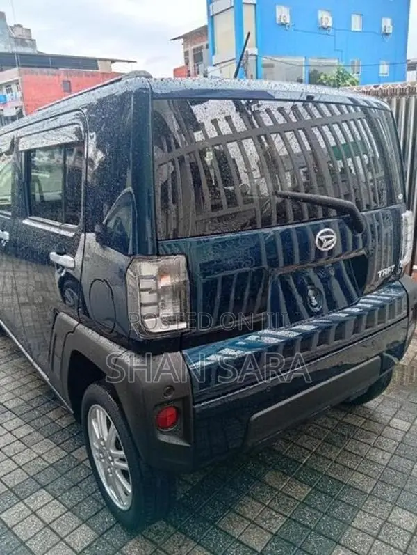 Daihatsu Taft G 2025