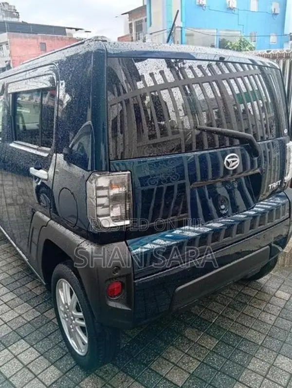 Daihatsu Taft G 2025
