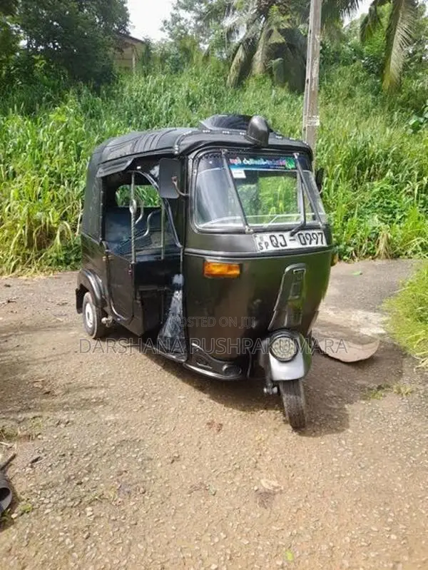 Bajaj RE 2007