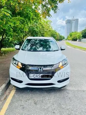Honda Vezel 2016