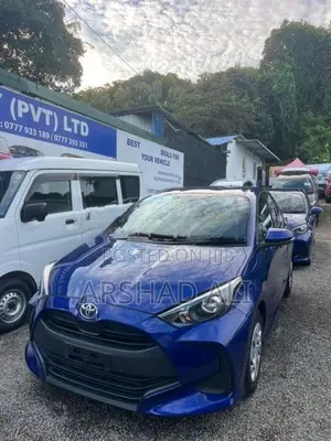 Toyota Yaris Vitz 2023
