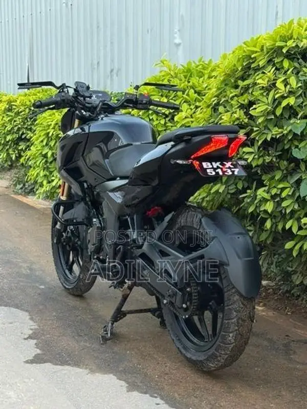 Bajaj Pulsar N160 2026