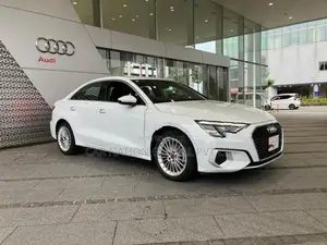 Audi A3 Sedan 30TFSI Advance 2024