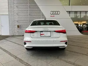 Audi A3 Sedan 30TFSI Advance 2024