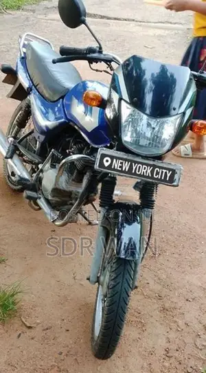 Bajaj CT100 2006
