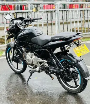 Bajaj Pulsar 135 2015