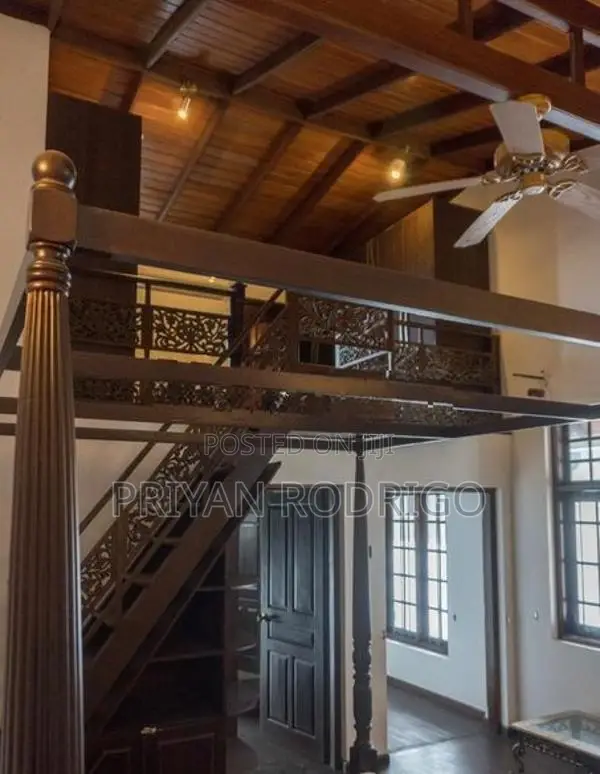 Kotte Beddegana, Luxury House on 17 Perches of Land for Sale