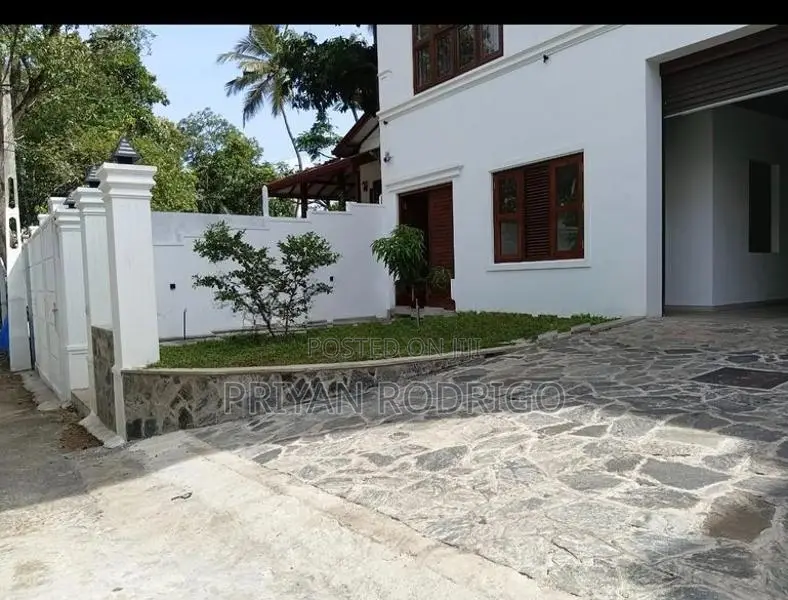 Nawala - New 02 Story House with Roof Top on 11 Perches of Land for Sa