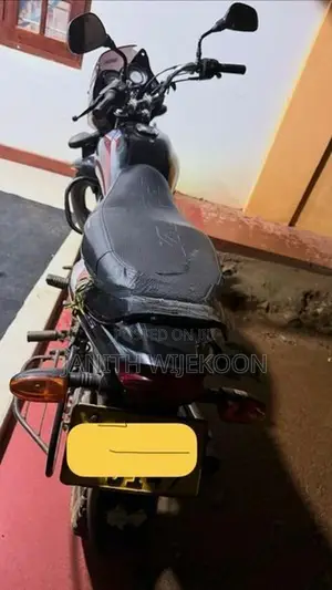 Bajaj Platina 125 2010