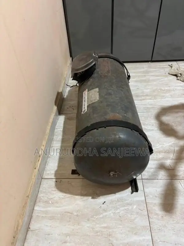 Vehicle Gas Cylinder