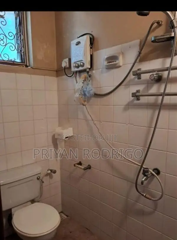 Wattala, 12 Perches of Land with and Old 2 Storied House for Sale