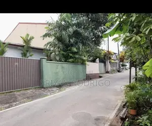 Jayawardenapura Kotte Mirihana 20.5 Perches of Land for Sale