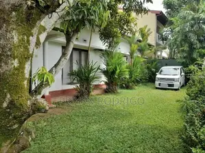 Jayawardenapura Kotte Mirihana 20.5 Perches of Land for Sale