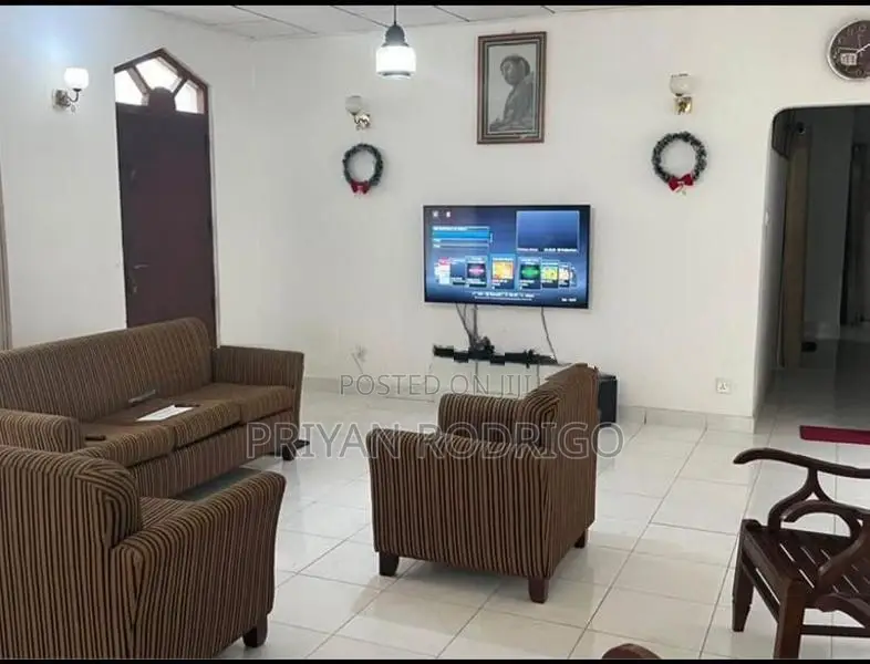Wattala 04 Bed Room House on 18.71 Perches of Land for Sale