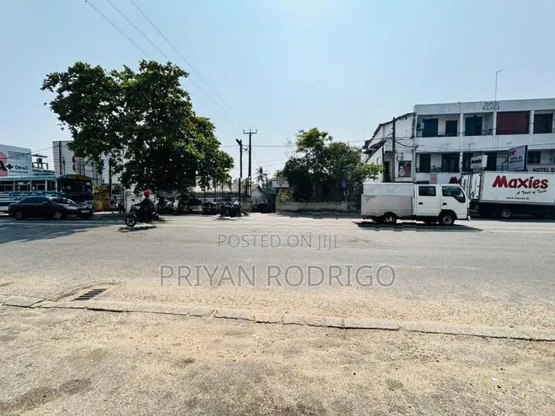13.65 Perches of Commercial Land Facing Galle Road for Rent