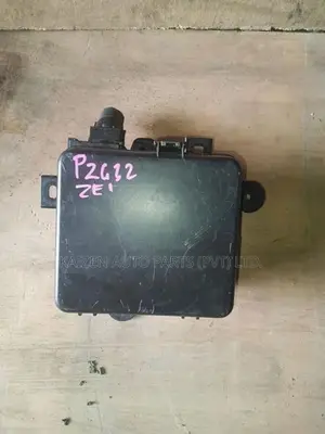 Nissan Leaf Fuse Box