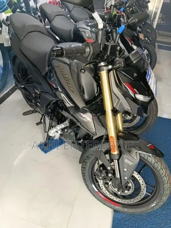 Bajaj Pulsar N160 Premium 2026
