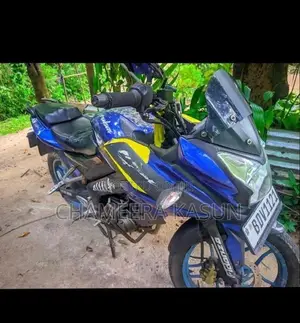 Bajaj Pulsar AS 150 2015