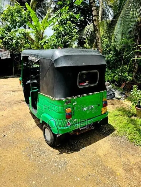 Bajaj RE Three Wheeler 2011