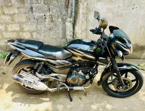 Bajaj Pulsar 150 Twin Disc 2018
