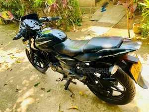 Bajaj Pulsar 150 Twin Disc 2018